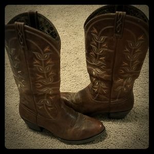 Ariat Desert Holly Boots